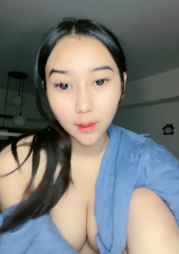 Nonton Film Jepit Memek Sempit Miss Tiramisyu Terbaru