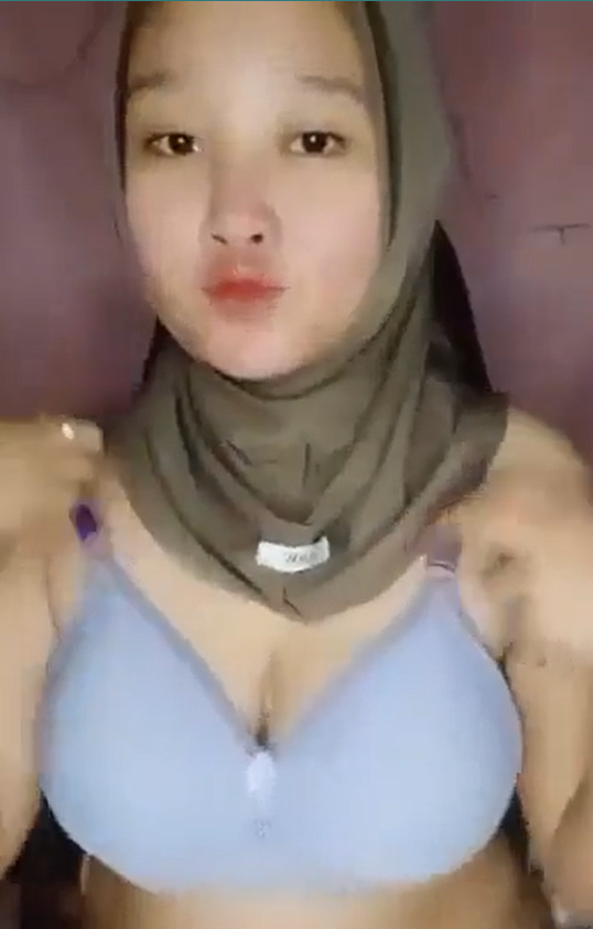 Nonton Film Muka Ukhty Polos Ternyata Doyan Omek Terbaru