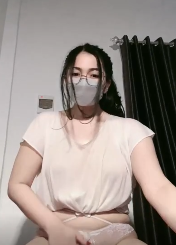 Nonton Film Bokep Indo Kamu Mau Nenen. Sini Beb Zara Bikin Crot Terbaru