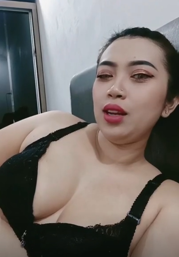 Nonton Film VCS Bunda Host Kesepian Teman Ngocok Malammu Terbaru