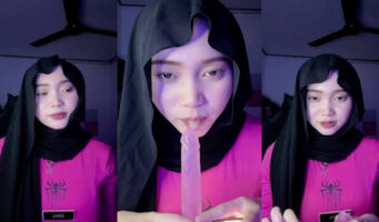 Nonton Film Xianryna Cantik Baju Pink Sepong Dildo Ludah Bigo Malay Terbaru