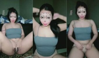 Nonton Film Vivi Tarik Uting Lanjut Pamerin Memek Berjembut Dream Terbaru